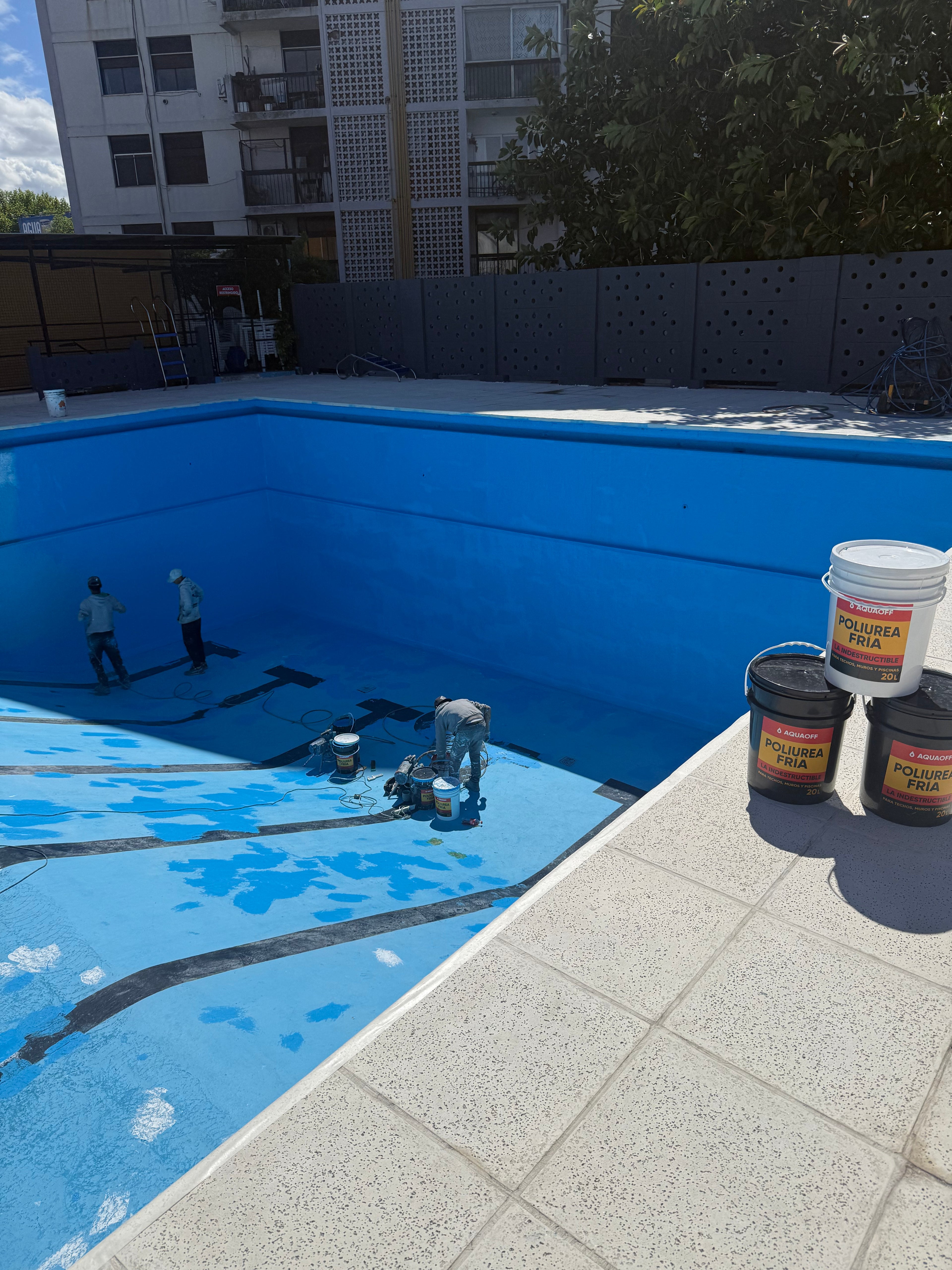 POLIUREA FRIA LA INDESTRUCTIBLE AQUAOFF  20 LT